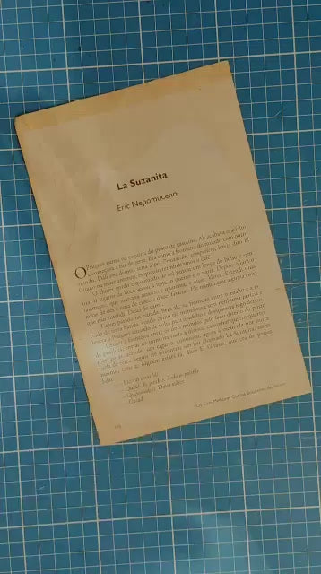 Folhas Envelhecidas de livro antigo, para Scrapbook, Agendas e Journal®